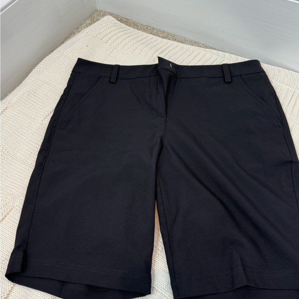 Puma Golf Shorts Women’s Size 10 Black EUC - Picture 2 of 4